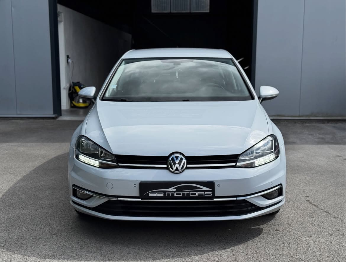 Volkswagen Golf VII 1.6 TDI 115ch Comfortline — photo 1 sur 2